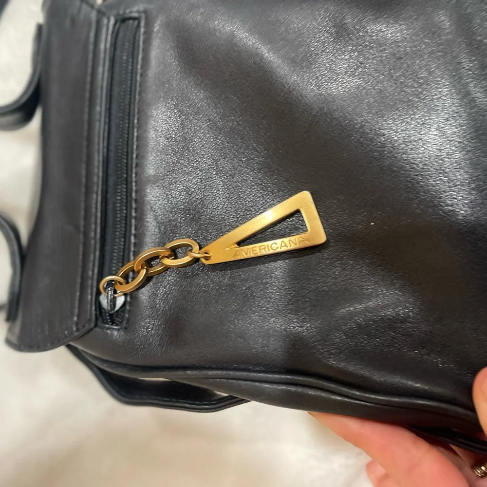 Vintage America Black Crossbody Bag - Picture 13 of 14